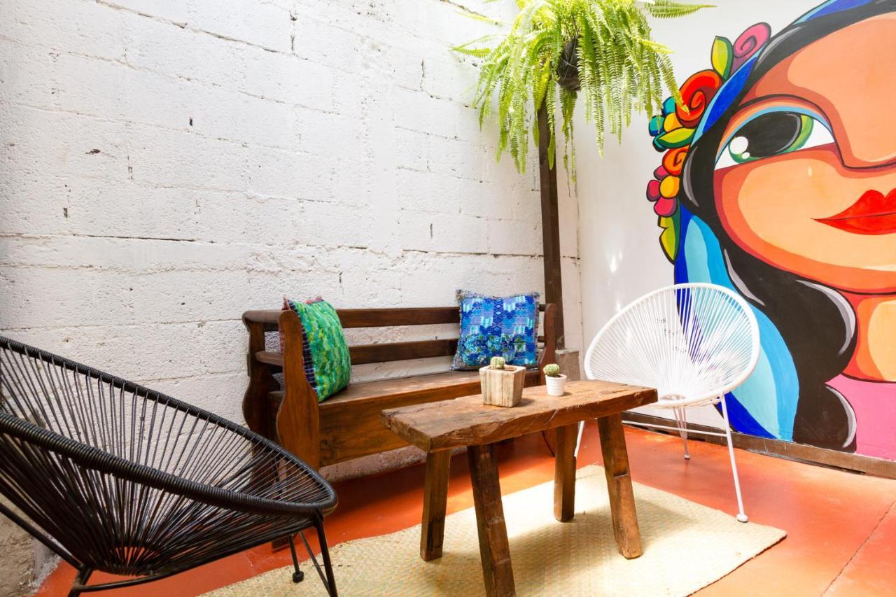 Casa Tamarindo Bed & Breakfast Antigua ภายนอก รูปภาพ