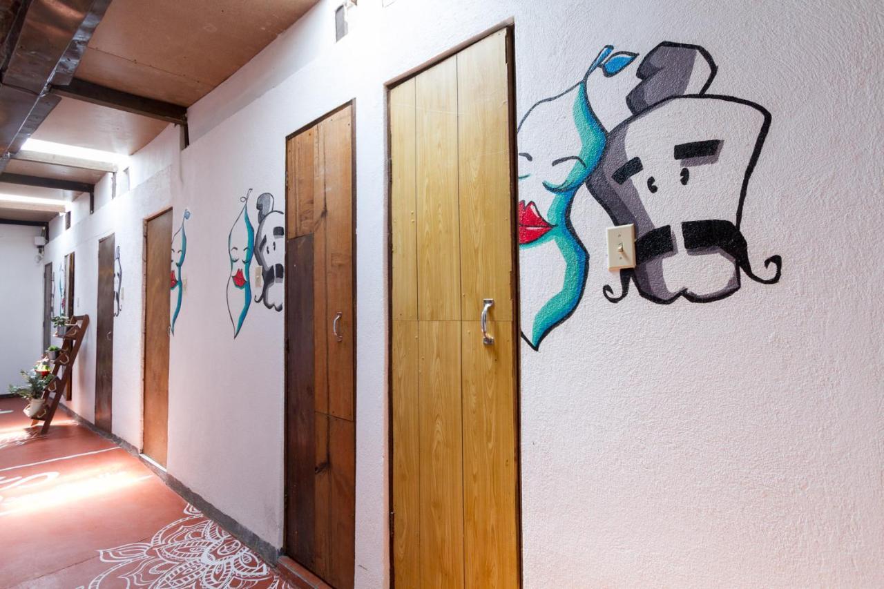 Casa Tamarindo Bed & Breakfast Antigua ภายนอก รูปภาพ