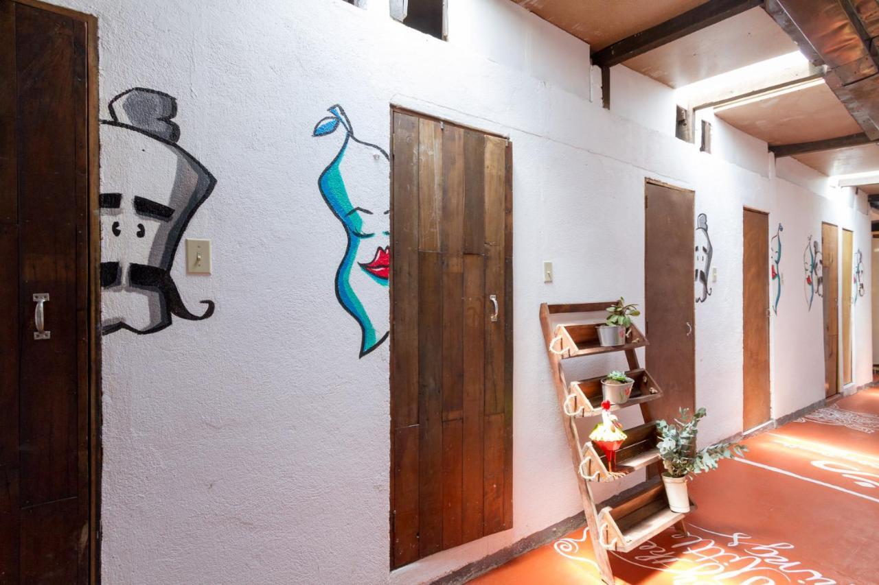 Casa Tamarindo Bed & Breakfast Antigua ภายนอก รูปภาพ