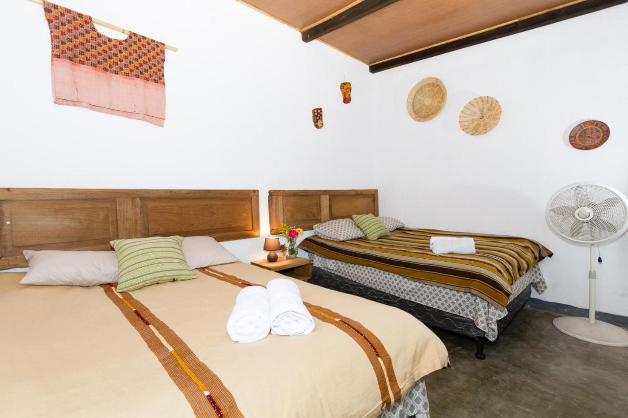 Casa Tamarindo Bed & Breakfast Antigua ภายนอก รูปภาพ