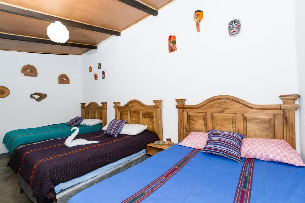 Casa Tamarindo Bed & Breakfast Antigua ภายนอก รูปภาพ