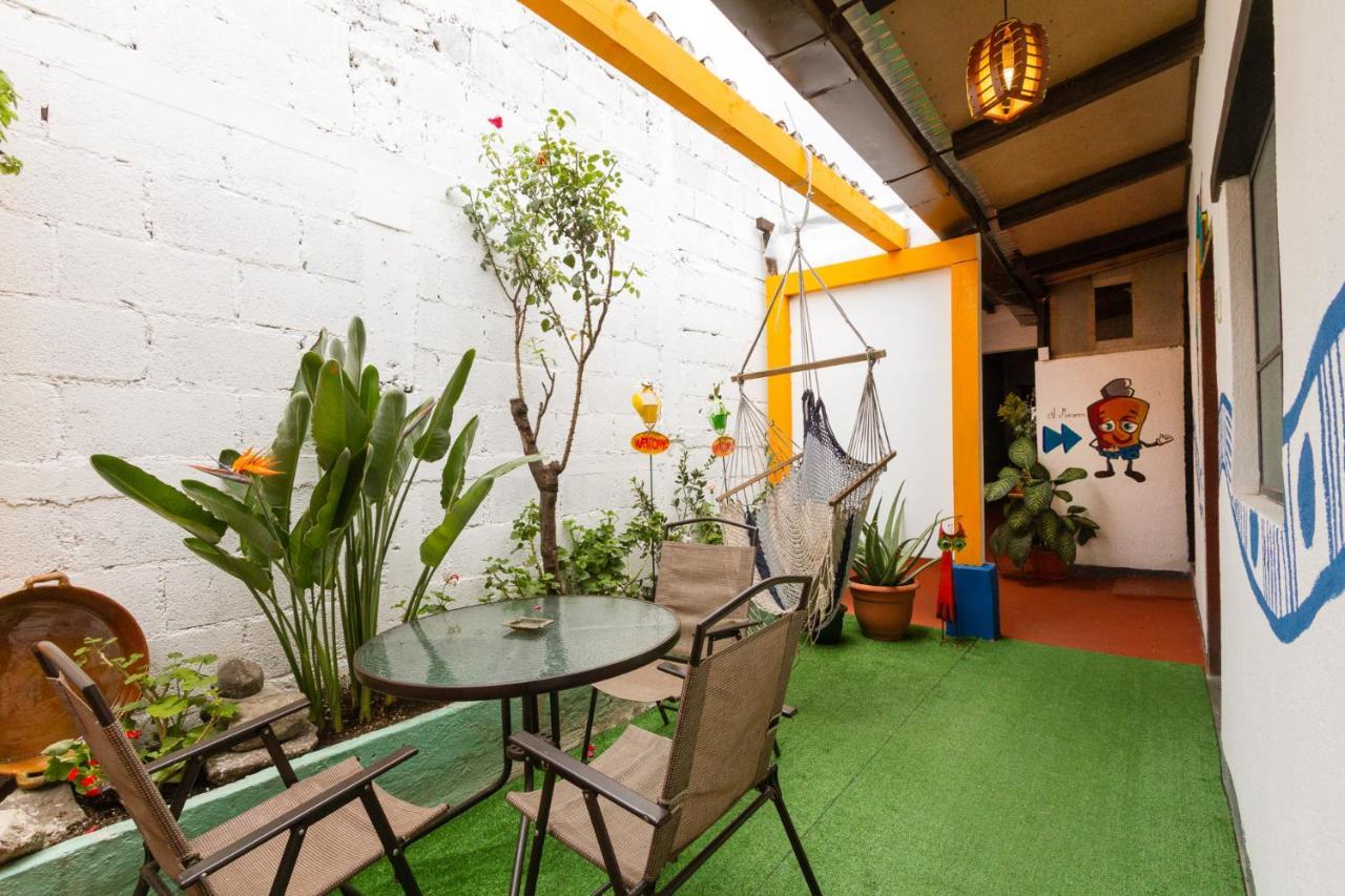 Casa Tamarindo Bed & Breakfast Antigua ภายนอก รูปภาพ